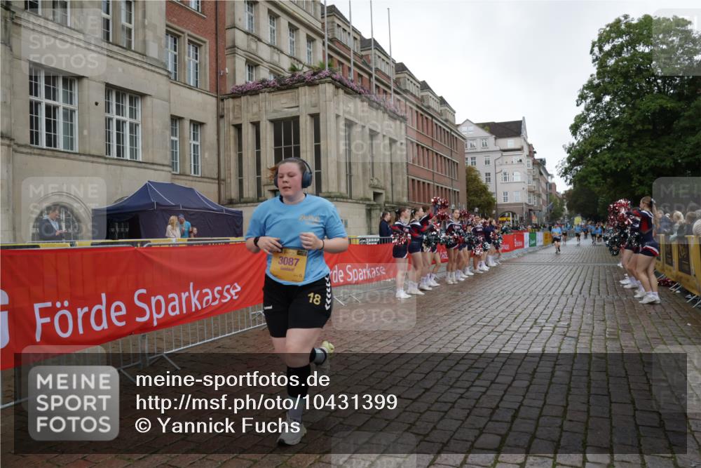 13.09.2026 - Kiel Lauf Yannick Fuchs http://msf.ph/oto/10431399 13.09.2026 11:16:06 Ziel 1605, 2511, 3196, 4216, 9204, 9484, 1246, 1605, 2414, 3087, 4309, 4571, 9175, 9348, 9708, 12831, 12832, 12833, 12834, 1391, 2822, 5714, 5732, 5808, 6211, 6999, 9173, 11678, 11679, 11680, 12273, 12274, 12275, 12556, 155, 1246, 3087, 5327, 11871, 12831, 12832, 12833, 12834 meine-sportfotos.de