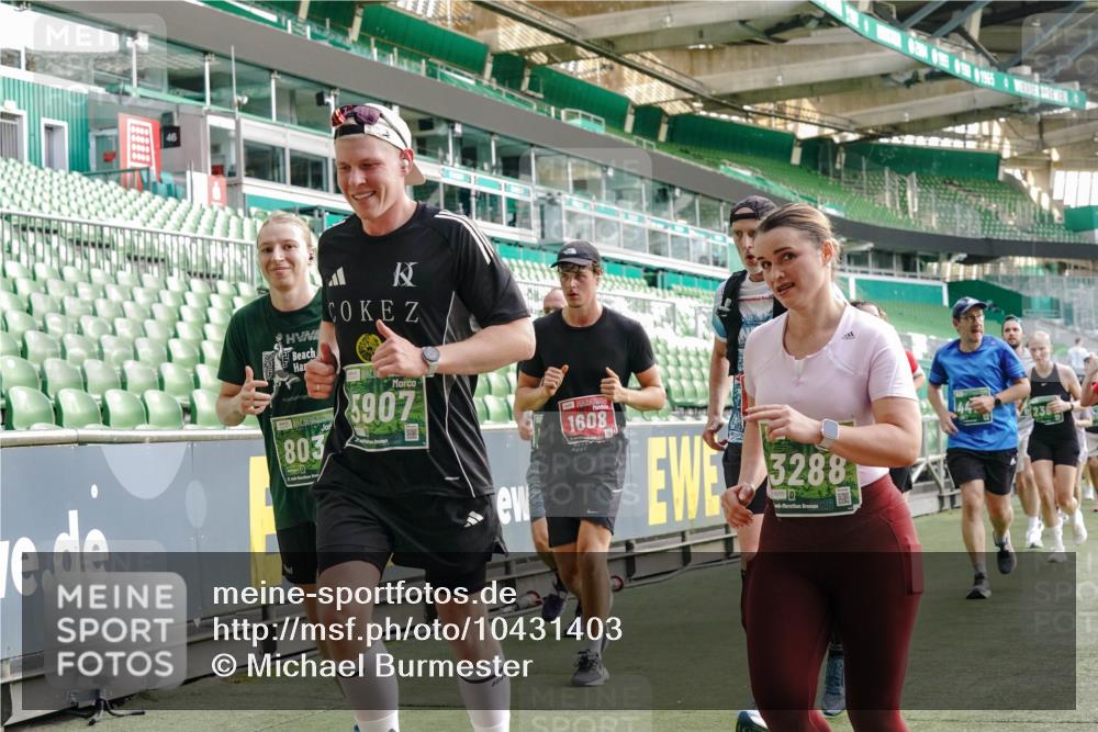 13.09.2026 - 21. swb-Marathon Bremen Michael Burmester http://msf.ph/oto/10431403 13.09.2026 13:28:52 Laufen im Stadion 111, 220, 357, 422, 476, 478, 597, 685, 726, 729, 754, 829, 888, 925, 986, 1079, 1217, 1220, 1270, 1298, 1325, 1384, 1496, 1615, 1741, 1769, 1777, 1958, 1984, 2236, 2238, 2326, 2365, 2436, 2472, 2502, 2546, 2574, 2593, 2740, 2743, 2830, 2862, 2868, 2876, 2924, 2991, 3020, 3053, 3061, 3129, 3154, 3219, 3238, 3274, 3321, 3361, 3563, 3589, 3594, 3595, 3605, 3678, 3694, 3755, 3758, 3798, 3826, 3853, 3885, 3907, 3953, 3965, 3971, 3978, 3987, 4011, 4108, 4238, 4457, 4660 meine-sportfotos.de