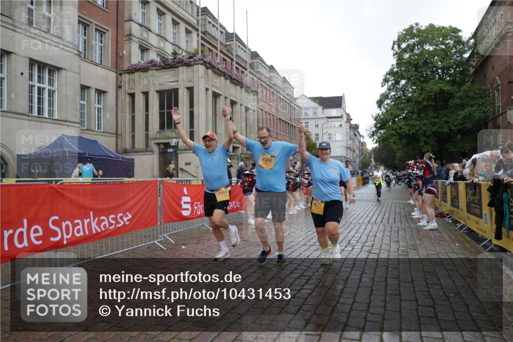 13.09.2026 - Kiel Lauf Yannick Fuchs http://msf.ph/oto/10431453 13.09.2026 11:16:23 Ziel 644, 2822, 5714, 5732, 5808, 6999, 9173, 9593, 11678, 11679, 11680, 12273, 12274, 12275, 12556, 1391, 1605, 2414, 2511, 3196, 4216, 4309, 4571, 6211, 9204, 9348, 9484, 9708, 6170, 9035, 11230, 11584, 11926, 2414, 4309, 4571, 9175, 9708 meine-sportfotos.de