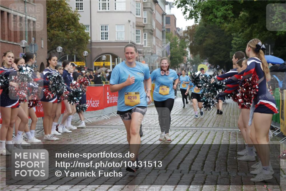 13.09.2026 - Kiel Lauf Yannick Fuchs http://msf.ph/oto/10431513 13.09.2026 11:16:34 Ziel 644, 2822, 5732, 6170, 9035, 9173, 9593, 11230, 11926, 1391, 2511, 3196, 4216, 5714, 5732, 5808, 6211, 6999, 9204, 9484, 11678, 11679, 11680, 12273, 12274, 12275, 12556, 1925, 2050, 6977, 8630, 8964, 10554, 11584, 12226, 12370, 1605, 9204, 9348 meine-sportfotos.de