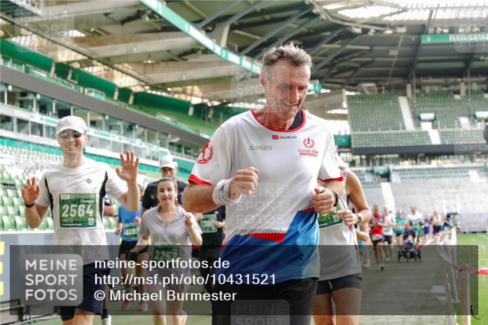 13.09.2026 - 21. swb-Marathon Bremen Michael Burmester http://msf.ph/oto/10431521 13.09.2026 13:28:57 Laufen im Stadion 111, 171, 220, 357, 422, 476, 478, 597, 685, 726, 729, 754, 829, 888, 925, 986, 1079, 1217, 1220, 1270, 1298, 1325, 1384, 1496, 1615, 1741, 1777, 1958, 1984, 2236, 2238, 2326, 2365, 2436, 2472, 2502, 2546, 2574, 2593, 2740, 2743, 2830, 2862, 2868, 2876, 2924, 2991, 3020, 3053, 3061, 3129, 3154, 3219, 3238, 3274, 3321, 3361, 3563, 3589, 3594, 3595, 3605, 3678, 3694, 3755, 3758, 3798, 3826, 3853, 3885, 3898, 3953, 3965, 3971, 3987, 4011, 4108, 4238, 4457, 4660 meine-sportfotos.de