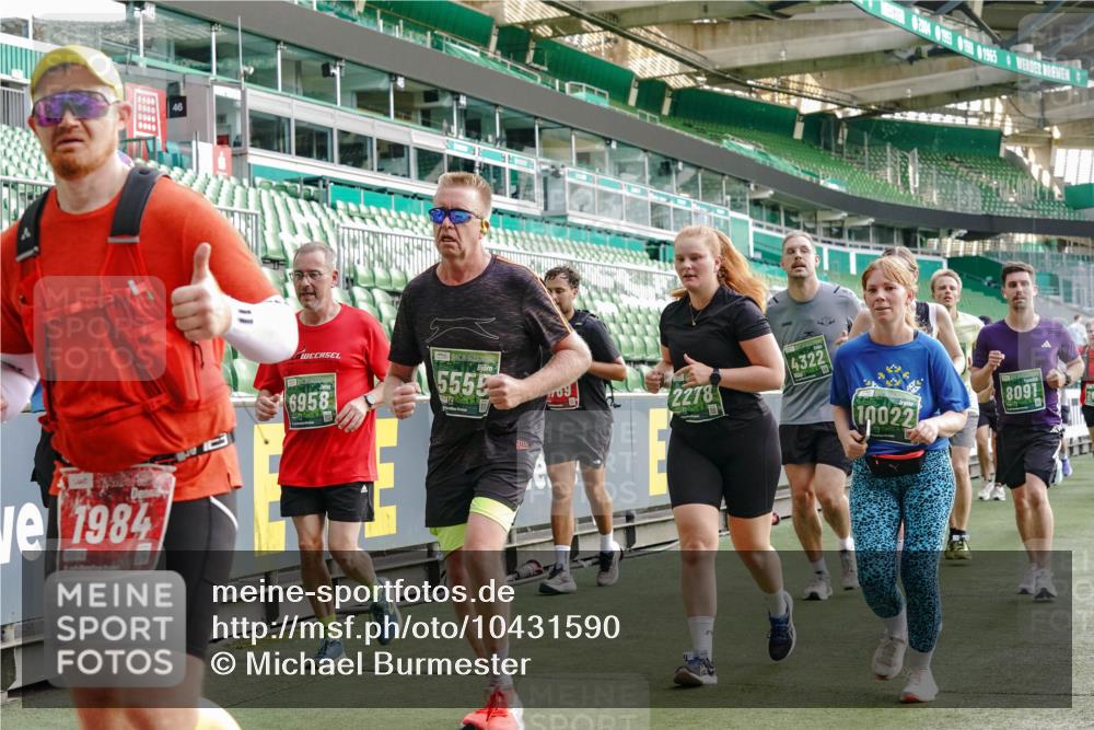 13.09.2026 - 21. swb-Marathon Bremen Michael Burmester http://msf.ph/oto/10431590 13.09.2026 13:29:01 Laufen im Stadion 111, 171, 220, 422, 476, 478, 685, 726, 729, 754, 829, 888, 925, 986, 1079, 1217, 1220, 1242, 1270, 1298, 1325, 1384, 1496, 1615, 1741, 1777, 1886, 1958, 1984, 2236, 2238, 2326, 2365, 2436, 2472, 2502, 2546, 2574, 2593, 2740, 2743, 2830, 2862, 2868, 2924, 2991, 3020, 3053, 3061, 3129, 3154, 3238, 3274, 3321, 3361, 3563, 3589, 3594, 3595, 3605, 3678, 3694, 3755, 3758, 3798, 3826, 3853, 3885, 3898, 3953, 3965, 3971, 3987, 4011, 4108, 4238, 4457, 4660 meine-sportfotos.de