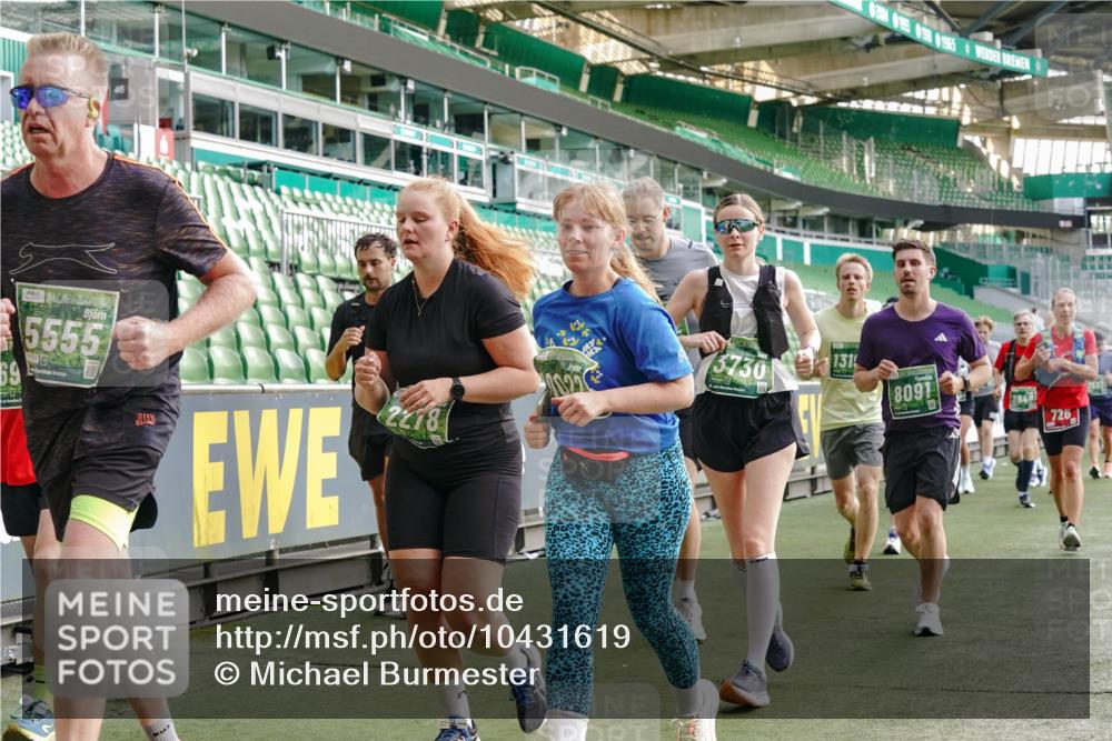 13.09.2026 - 21. swb-Marathon Bremen Michael Burmester http://msf.ph/oto/10431619 13.09.2026 13:29:02 Laufen im Stadion 111, 171, 220, 422, 476, 478, 685, 726, 729, 754, 829, 888, 925, 986, 1079, 1217, 1220, 1242, 1270, 1298, 1325, 1384, 1496, 1615, 1741, 1777, 1886, 1958, 1984, 2236, 2238, 2326, 2365, 2436, 2472, 2502, 2546, 2574, 2593, 2740, 2743, 2830, 2862, 2868, 2924, 2991, 3020, 3053, 3061, 3129, 3154, 3238, 3274, 3286, 3321, 3361, 3563, 3589, 3594, 3595, 3605, 3678, 3694, 3755, 3758, 3798, 3826, 3853, 3885, 3898, 3953, 3965, 3971, 3987, 4011, 4108, 4238, 4457, 4660 meine-sportfotos.de