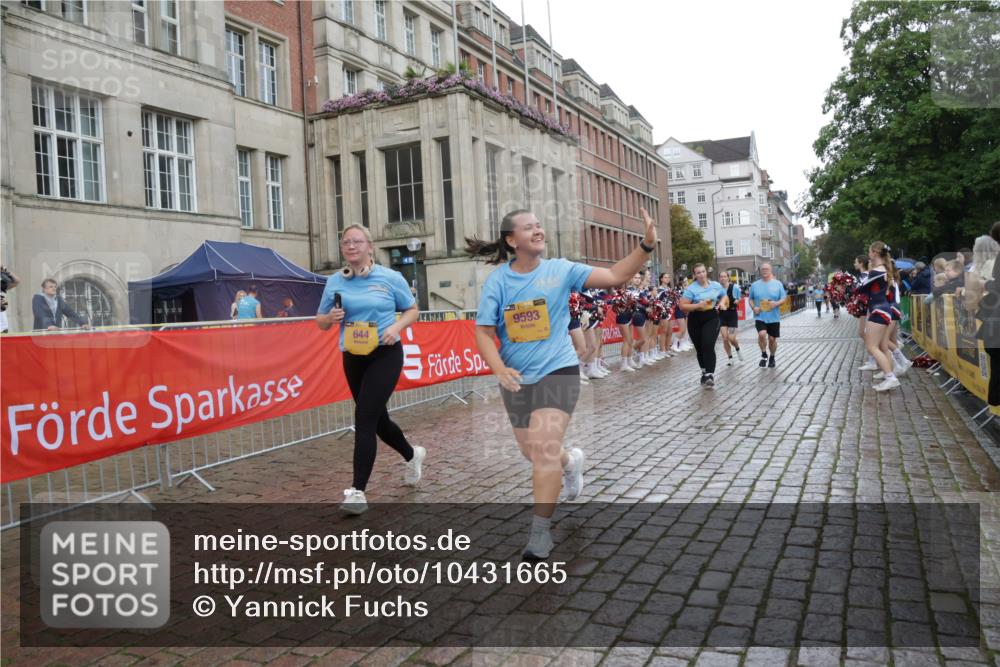 13.09.2026 - Kiel Lauf Yannick Fuchs http://msf.ph/oto/10431665 13.09.2026 11:17:01 Ziel 608, 3995, 7800, 7880, 9428, 12226, 12370, 644, 1925, 2050, 6170, 6977, 8630, 8964, 9035, 9593, 10554, 11230, 11584, 11926, 12226, 7400, 644, 2822, 5732, 5808, 6999, 9173, 9593, 11678, 11679, 11680, 12273, 12274, 12275 meine-sportfotos.de