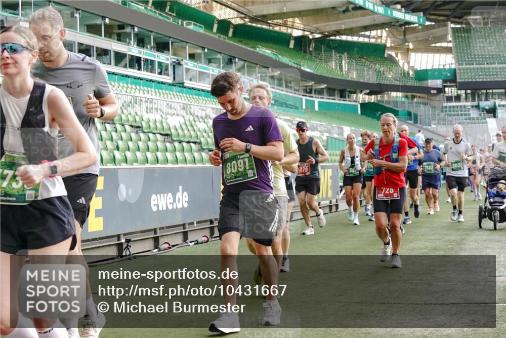 13.09.2026 - 21. swb-Marathon Bremen Michael Burmester http://msf.ph/oto/10431667 13.09.2026 13:29:03 Laufen im Stadion 111, 171, 220, 422, 476, 478, 685, 726, 729, 754, 829, 888, 925, 986, 1079, 1217, 1220, 1242, 1270, 1298, 1325, 1384, 1496, 1615, 1741, 1777, 1886, 1958, 1984, 2236, 2238, 2263, 2326, 2365, 2436, 2472, 2502, 2546, 2574, 2593, 2740, 2743, 2830, 2862, 2868, 2924, 2991, 3020, 3053, 3061, 3129, 3154, 3238, 3274, 3286, 3321, 3361, 3563, 3589, 3594, 3595, 3605, 3678, 3694, 3755, 3758, 3798, 3826, 3853, 3885, 3898, 3953, 3965, 3971, 3987, 4011, 4108, 4238, 4457, 4660 meine-sportfotos.de