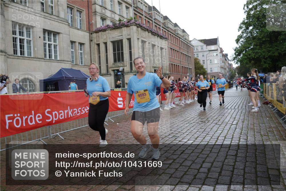 13.09.2026 - Kiel Lauf Yannick Fuchs http://msf.ph/oto/10431669 13.09.2026 11:17:01 Ziel 608, 3995, 7800, 7880, 9428, 12226, 12370, 644, 1925, 2050, 6170, 6977, 8630, 8964, 9035, 9593, 10554, 11230, 11584, 11926, 12226, 7400, 644, 2822, 5732, 5808, 6999, 9173, 9593, 11678, 11679, 11680, 12273, 12274, 12275 meine-sportfotos.de