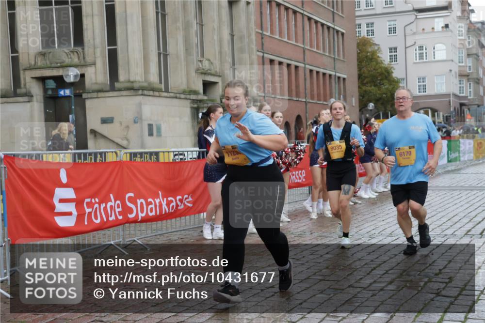 13.09.2026 - Kiel Lauf Yannick Fuchs http://msf.ph/oto/10431677 13.09.2026 11:17:03 Ziel 608, 3995, 7800, 7880, 9428, 644, 1925, 2050, 6170, 6977, 8630, 8964, 9035, 10554, 11230, 11584, 11926, 12226, 12370, 7400, 9570, 644, 2822, 5732, 6170, 9173, 9593, 11230, 11679 meine-sportfotos.de