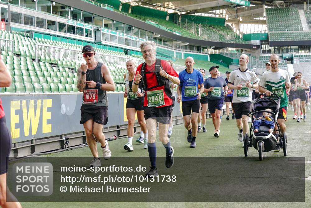 13.09.2026 - 21. swb-Marathon Bremen Michael Burmester http://msf.ph/oto/10431738 13.09.2026 13:29:06 Laufen im Stadion 111, 171, 220, 422, 476, 478, 685, 726, 729, 754, 829, 888, 925, 986, 1079, 1217, 1220, 1242, 1270, 1298, 1325, 1384, 1496, 1615, 1741, 1777, 1886, 1958, 1984, 2236, 2238, 2263, 2326, 2365, 2436, 2449, 2472, 2502, 2546, 2574, 2593, 2740, 2743, 2830, 2862, 2868, 2924, 2991, 3020, 3053, 3061, 3129, 3154, 3238, 3274, 3286, 3321, 3361, 3563, 3589, 3594, 3595, 3605, 3678, 3694, 3755, 3758, 3798, 3826, 3853, 3898, 3953, 3965, 3971, 3987, 4011, 4108, 4238, 4457, 4660 meine-sportfotos.de
