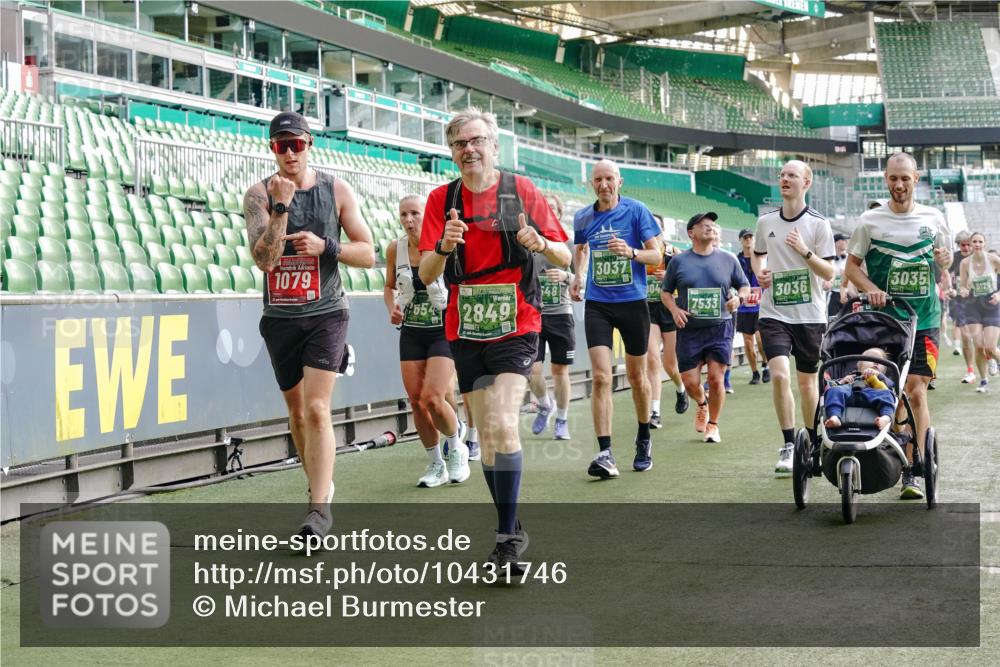 13.09.2026 - 21. swb-Marathon Bremen Michael Burmester http://msf.ph/oto/10431746 13.09.2026 13:29:07 Laufen im Stadion 111, 171, 220, 422, 476, 478, 685, 726, 729, 754, 829, 888, 925, 986, 1079, 1217, 1220, 1242, 1270, 1298, 1325, 1384, 1496, 1615, 1633, 1634, 1741, 1777, 1886, 1958, 1984, 2238, 2263, 2326, 2365, 2436, 2449, 2472, 2502, 2546, 2574, 2593, 2740, 2743, 2830, 2862, 2868, 2924, 2991, 3020, 3053, 3061, 3129, 3154, 3238, 3274, 3286, 3321, 3361, 3563, 3589, 3594, 3595, 3605, 3678, 3694, 3755, 3758, 3798, 3826, 3853, 3898, 3953, 3965, 3971, 3987, 4011, 4108, 4238, 4457, 4660 meine-sportfotos.de