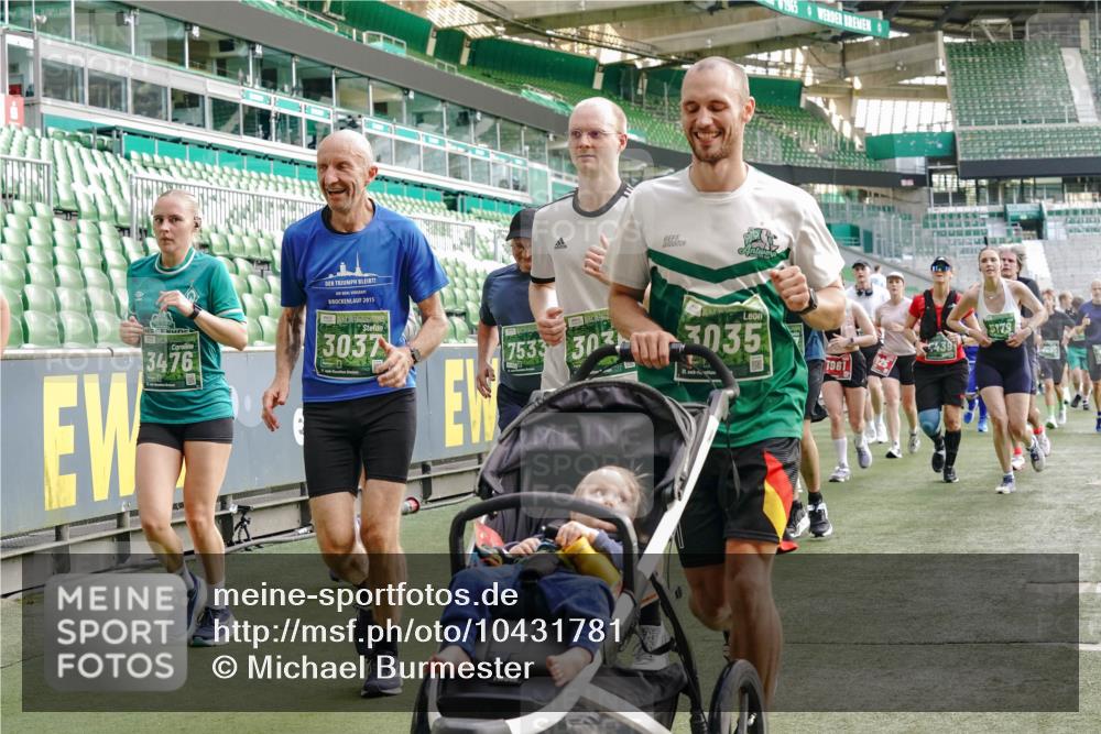 13.09.2026 - 21. swb-Marathon Bremen Michael Burmester http://msf.ph/oto/10431781 13.09.2026 13:29:09 Laufen im Stadion 111, 171, 220, 422, 476, 478, 685, 726, 729, 754, 767, 829, 888, 925, 986, 1079, 1217, 1220, 1242, 1270, 1298, 1325, 1384, 1496, 1615, 1633, 1634, 1741, 1777, 1886, 1958, 1984, 2238, 2263, 2326, 2365, 2436, 2449, 2472, 2502, 2546, 2574, 2593, 2738, 2740, 2743, 2830, 2862, 2868, 2924, 2991, 3020, 3053, 3061, 3129, 3154, 3238, 3274, 3286, 3321, 3361, 3563, 3589, 3594, 3595, 3605, 3678, 3694, 3755, 3758, 3798, 3826, 3853, 3898, 3953, 3965, 3971, 3987, 4011, 4108, 4238, 4457, 4660 meine-sportfotos.de