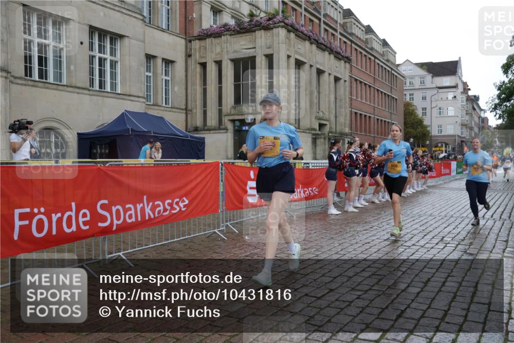 13.09.2026 - Kiel Lauf Yannick Fuchs http://msf.ph/oto/10431816 13.09.2026 11:17:31 Ziel 9570, 608, 3995, 7400, 7800, 7880, 9428, 7720, 7947, 608, 2050, 3995, 7800, 8630, 12226, 12370 meine-sportfotos.de