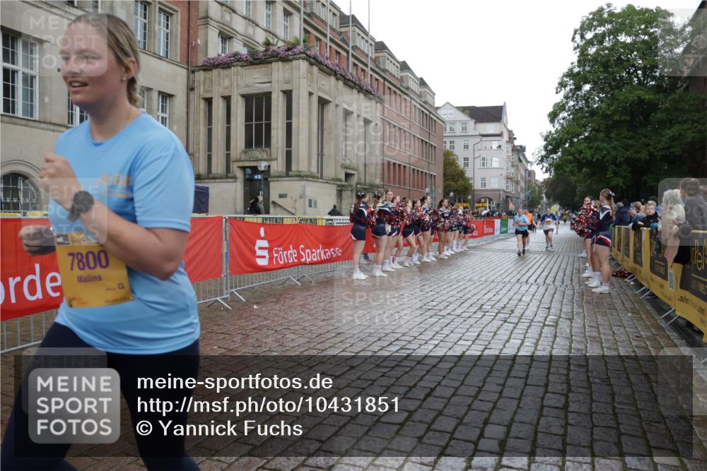 13.09.2026 - Kiel Lauf Yannick Fuchs http://msf.ph/oto/10431851 13.09.2026 11:17:34 Ziel 608, 7400, 7800, 7880, 9428, 9570, 7720, 7947, 608, 3995, 7800, 12370 meine-sportfotos.de
