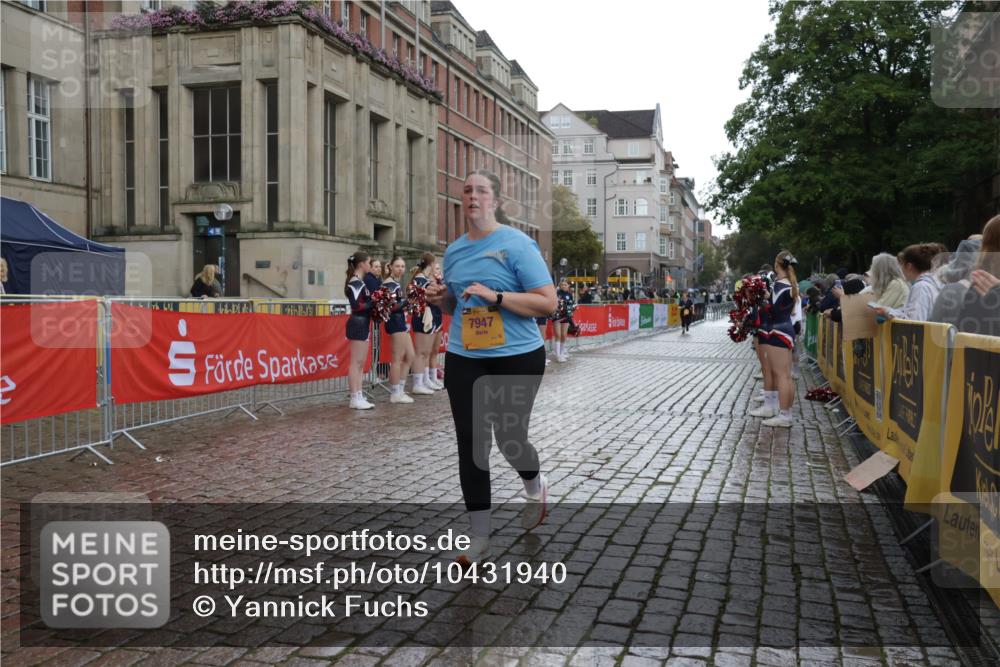 13.09.2026 - Kiel Lauf Yannick Fuchs http://msf.ph/oto/10431940 13.09.2026 11:18:20 Ziel 5422, 7298, 8171, 2503, 4186, 7947, 1645, 6513, 8181, 7720, 7947 meine-sportfotos.de