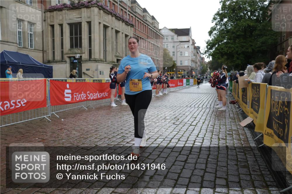 13.09.2026 - Kiel Lauf Yannick Fuchs http://msf.ph/oto/10431946 13.09.2026 11:18:20 Ziel 5422, 7298, 8171, 2503, 4186, 7947, 1645, 6513, 8181, 7720, 7947 meine-sportfotos.de