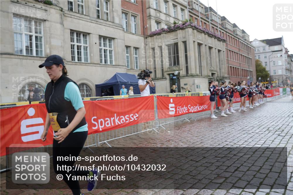 13.09.2026 - Kiel Lauf Yannick Fuchs http://msf.ph/oto/10432032 13.09.2026 11:19:03 Ziel 4035, 9893, 10057, 11039, 1645, 6513, 8181, 8735, 9103, 11388, 1645, 8171 meine-sportfotos.de