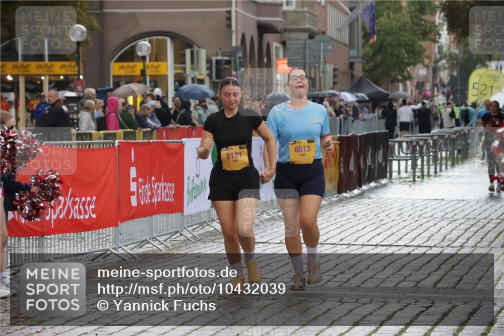 13.09.2026 - Kiel Lauf Yannick Fuchs http://msf.ph/oto/10432039 13.09.2026 11:19:05 Ziel 4035, 9893, 10057, 6513, 8181, 11039, 8735, 9103, 11388, 1645, 8171 meine-sportfotos.de