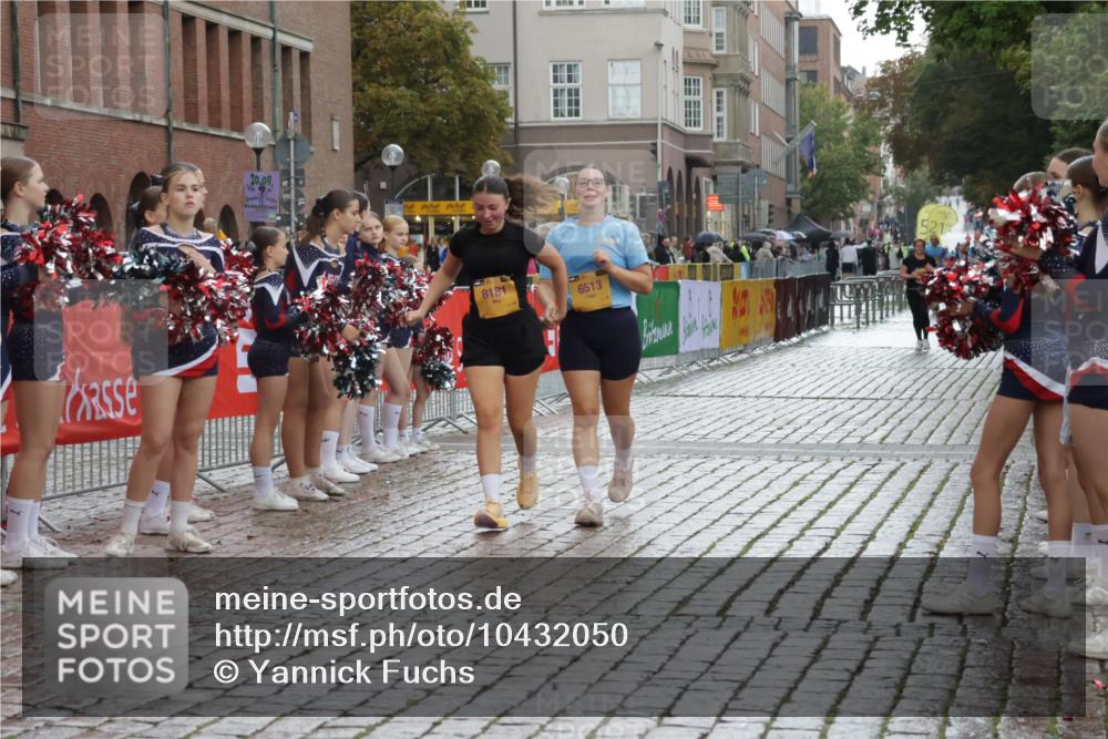 13.09.2026 - Kiel Lauf Yannick Fuchs http://msf.ph/oto/10432050 13.09.2026 11:19:08 Ziel 8735, 9893, 11388, 4035, 6513, 8181, 10057, 11039, 4407, 9103, 1645 meine-sportfotos.de