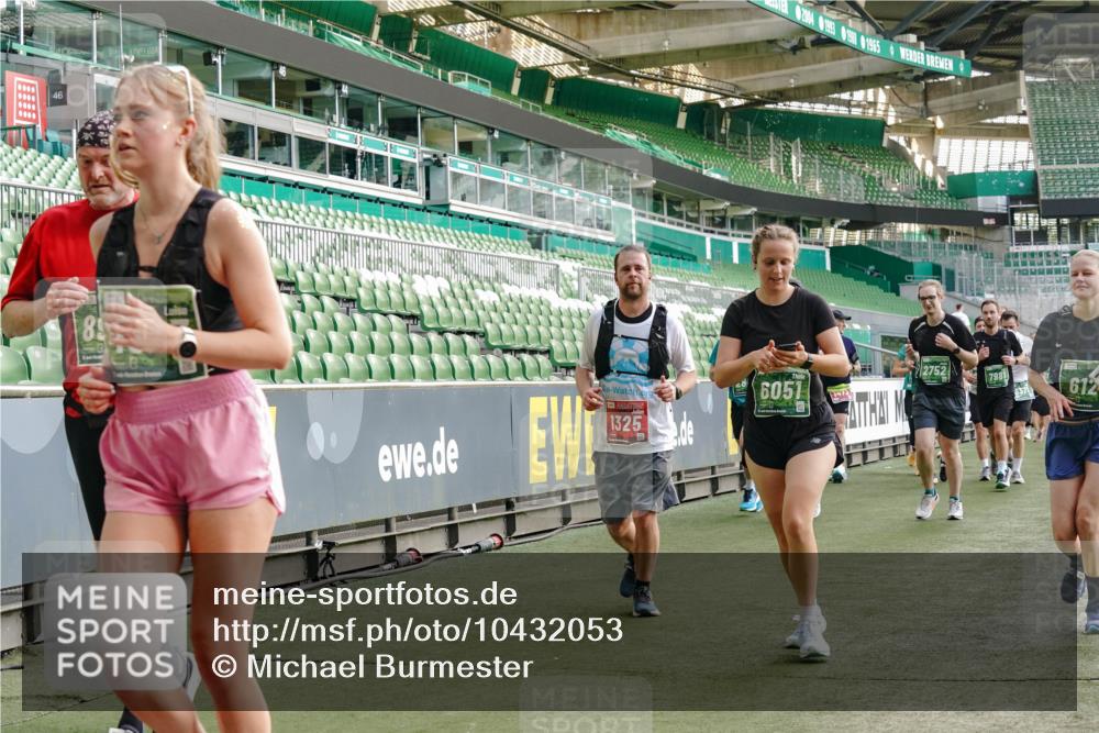 13.09.2026 - 21. swb-Marathon Bremen Michael Burmester http://msf.ph/oto/10432053 13.09.2026 13:29:24 Laufen im Stadion 111, 171, 220, 405, 422, 476, 478, 685, 729, 754, 767, 829, 925, 986, 1079, 1217, 1220, 1242, 1270, 1298, 1325, 1384, 1496, 1615, 1633, 1634, 1741, 1777, 1810, 1811, 1886, 1983, 2238, 2263, 2326, 2365, 2436, 2449, 2472, 2546, 2574, 2593, 2738, 2740, 2743, 2830, 2862, 2868, 2924, 2991, 3020, 3053, 3061, 3129, 3154, 3238, 3274, 3286, 3321, 3361, 3563, 3589, 3594, 3595, 3605, 3678, 3694, 3755, 3758, 3798, 3826, 3853, 3898, 3929, 3953, 3965, 3971, 3987, 4011, 4056, 4108, 4238 meine-sportfotos.de