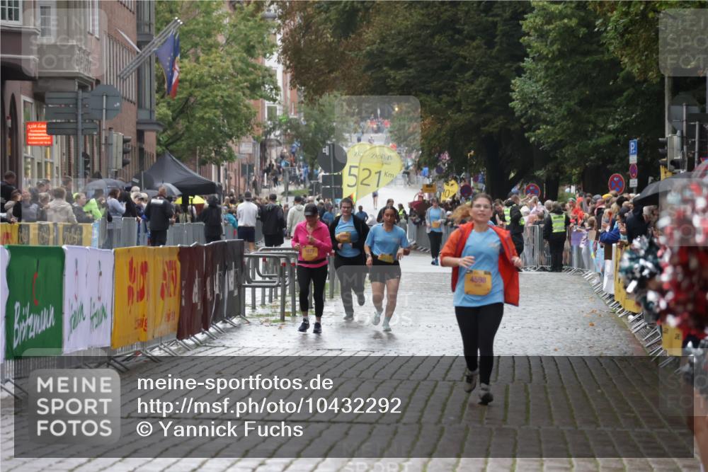 13.09.2026 - Kiel Lauf Yannick Fuchs http://msf.ph/oto/10432292 13.09.2026 11:20:54 Ziel 1677, 3935, 2913, 4598, 10950 meine-sportfotos.de