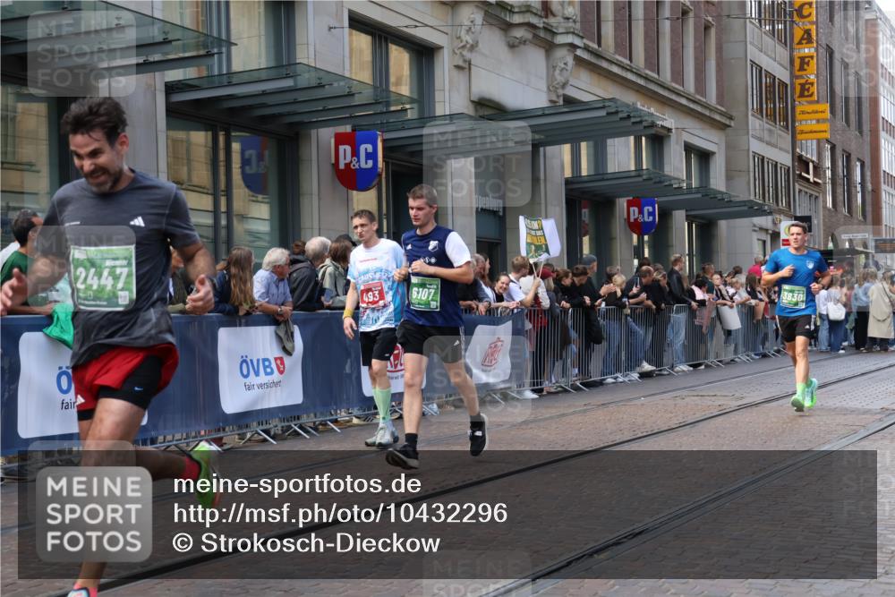 13.09.2026 - 21. swb-Marathon Bremen Strokosch-Dieckow http://msf.ph/oto/10432296 13.09.2026 13:11:56 Ziel 493, 899, 2447, 2820, 3336, 3362, 3703, 3830, 4283, 5940, 6107, 6739, 7328, 7521, 7621, 8981, 13013, 826, 863, 2444, 4368, 4651, 4698, 5521, 5585, 5893, 6059, 6668, 8996, 9398, 13055 meine-sportfotos.de