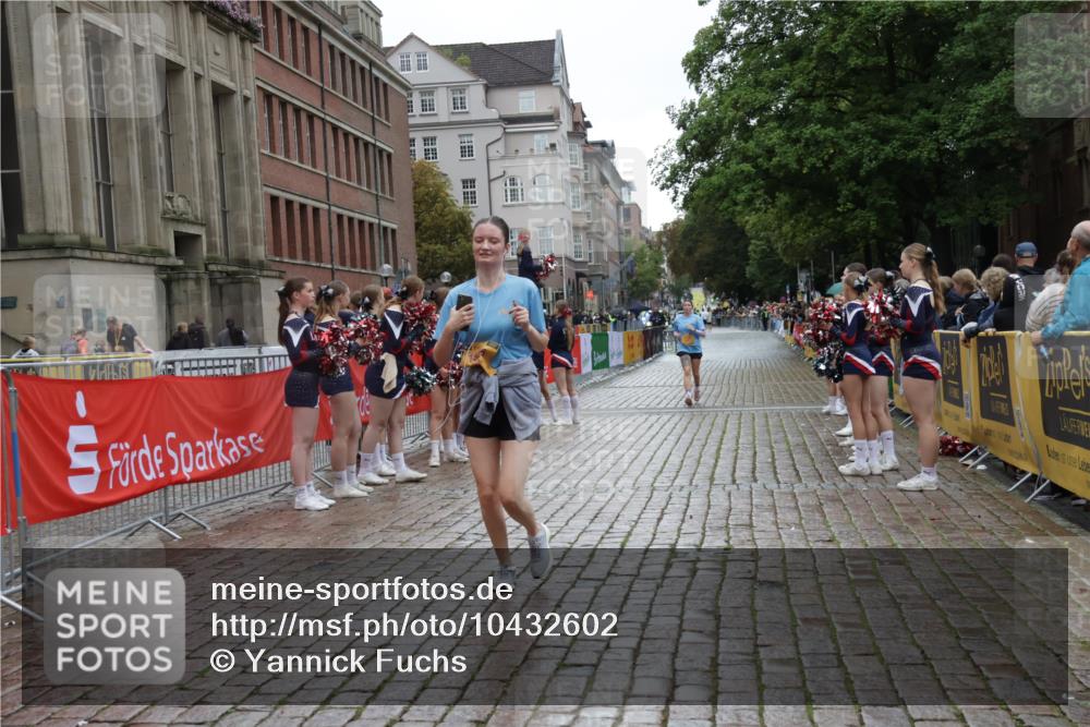 13.09.2026 - Kiel Lauf Yannick Fuchs http://msf.ph/oto/10432602 13.09.2026 11:22:59 Ziel 1305, 5917, 7737, 1305, 5917 meine-sportfotos.de