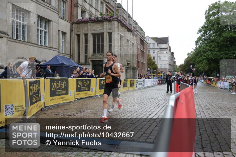 13.09.2026 - Kiel Lauf Yannick Fuchs http://msf.ph/oto/10432667 13.09.2026 11:23:37 Ziel 11523 meine-sportfotos.de