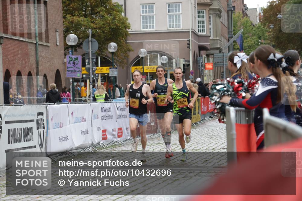 13.09.2026 - Kiel Lauf Yannick Fuchs http://msf.ph/oto/10432696 13.09.2026 11:23:54 Ziel 7002, 11523, 2032, 7693 meine-sportfotos.de