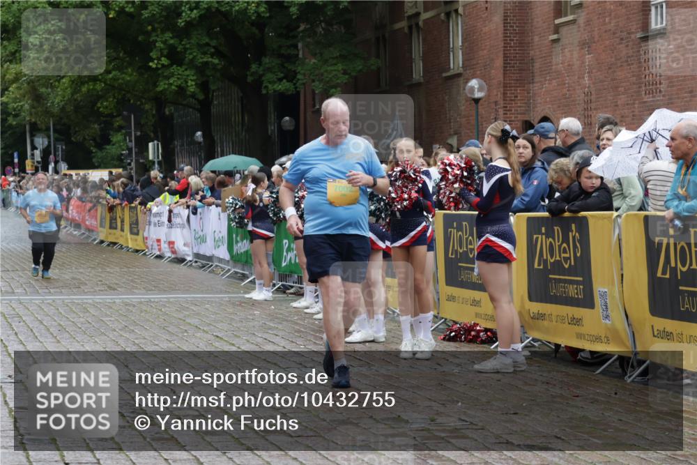 13.09.2026 - Kiel Lauf Yannick Fuchs http://msf.ph/oto/10432755 13.09.2026 11:24:28 Ziel 1723, 2032, 7002, 7693, 11523 meine-sportfotos.de