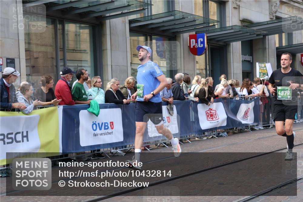 13.09.2026 - 21. swb-Marathon Bremen Strokosch-Dieckow http://msf.ph/oto/10432814 13.09.2026 13:12:22 Ziel 1513, 1517, 2350, 2362, 2480, 3054, 3988, 4560, 4605, 4879, 5416, 6796, 8029, 9775, 9803, 13106, 493, 899, 2447, 2820, 3336, 3362, 3703, 3830, 4283, 5940, 6107, 6739, 7328, 7521, 7621, 8981, 13013 meine-sportfotos.de