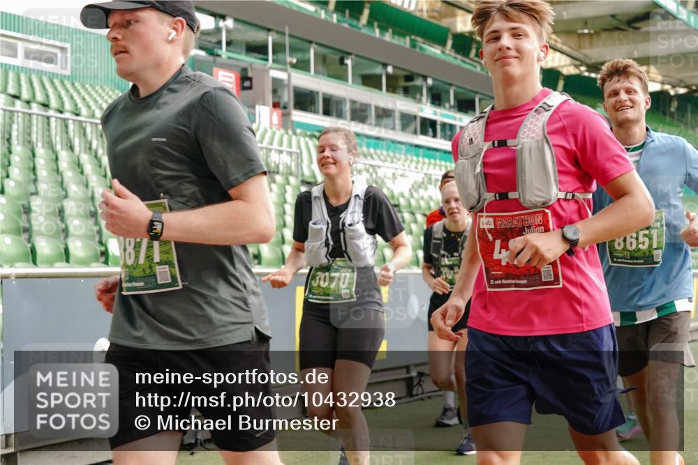13.09.2026 - 21. swb-Marathon Bremen Michael Burmester http://msf.ph/oto/10432938 13.09.2026 13:30:01 Laufen im Stadion 171, 220, 297, 405, 422, 476, 639, 685, 729, 754, 767, 806, 986, 1079, 1217, 1242, 1270, 1384, 1615, 1633, 1634, 1777, 1810, 1811, 1886, 1983, 2216, 2238, 2242, 2249, 2263, 2326, 2365, 2436, 2449, 2546, 2593, 2615, 2637, 2719, 2738, 2740, 2830, 2862, 2868, 2869, 2871, 2918, 2924, 2991, 2994, 3020, 3053, 3101, 3129, 3227, 3238, 3274, 3286, 3321, 3361, 3563, 3594, 3595, 3605, 3678, 3755, 3758, 3798, 3876, 3898, 3929, 3953, 3965, 3971, 3987, 4011, 4056 meine-sportfotos.de