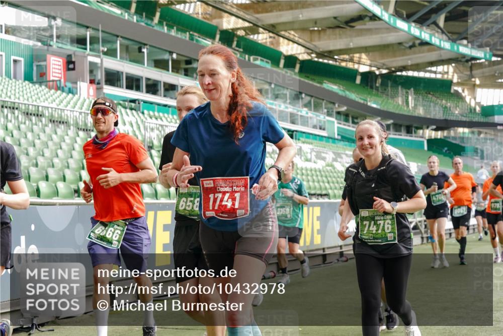 13.09.2026 - 21. swb-Marathon Bremen Michael Burmester http://msf.ph/oto/10432978 13.09.2026 13:30:03 Laufen im Stadion 171, 297, 405, 422, 476, 639, 685, 729, 754, 767, 806, 986, 1217, 1242, 1270, 1384, 1615, 1633, 1634, 1777, 1810, 1811, 1886, 1983, 2216, 2238, 2242, 2249, 2263, 2326, 2368, 2372, 2436, 2449, 2546, 2593, 2615, 2637, 2719, 2738, 2740, 2830, 2862, 2868, 2869, 2871, 2918, 2924, 2991, 2994, 3020, 3053, 3101, 3129, 3227, 3238, 3274, 3286, 3321, 3361, 3563, 3594, 3595, 3605, 3678, 3755, 3758, 3798, 3876, 3898, 3929, 3953, 3965, 3971, 3987, 4011, 4056 meine-sportfotos.de