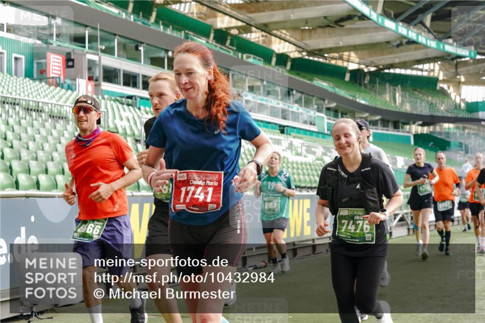 13.09.2026 - 21. swb-Marathon Bremen Michael Burmester http://msf.ph/oto/10432984 13.09.2026 13:30:03 Laufen im Stadion 171, 297, 405, 422, 476, 639, 685, 729, 754, 767, 806, 986, 1217, 1242, 1270, 1384, 1615, 1633, 1634, 1777, 1810, 1811, 1886, 1983, 2216, 2238, 2242, 2249, 2263, 2326, 2368, 2372, 2436, 2449, 2546, 2593, 2615, 2637, 2719, 2738, 2740, 2830, 2862, 2868, 2869, 2871, 2918, 2924, 2991, 2994, 3020, 3053, 3101, 3129, 3227, 3238, 3274, 3286, 3321, 3361, 3563, 3594, 3595, 3605, 3678, 3755, 3758, 3798, 3876, 3898, 3929, 3953, 3965, 3971, 3987, 4011, 4056 meine-sportfotos.de