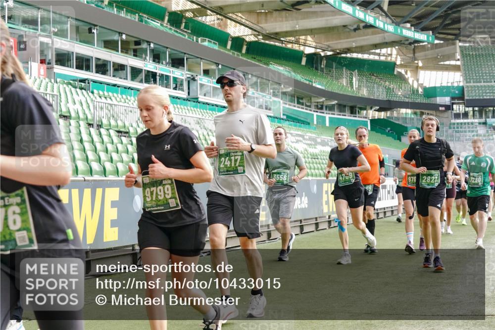 13.09.2026 - 21. swb-Marathon Bremen Michael Burmester http://msf.ph/oto/10433015 13.09.2026 13:30:04 Laufen im Stadion 171, 297, 405, 422, 476, 639, 685, 729, 754, 767, 806, 986, 1217, 1242, 1270, 1384, 1615, 1633, 1634, 1777, 1810, 1811, 1886, 1983, 2216, 2238, 2242, 2249, 2263, 2326, 2368, 2372, 2436, 2449, 2546, 2593, 2615, 2637, 2719, 2738, 2740, 2830, 2862, 2868, 2869, 2871, 2918, 2924, 2991, 2994, 3020, 3053, 3101, 3129, 3227, 3238, 3274, 3286, 3321, 3361, 3563, 3594, 3595, 3605, 3678, 3755, 3758, 3798, 3873, 3876, 3898, 3929, 3953, 3965, 3971, 3987, 4011, 4056 meine-sportfotos.de