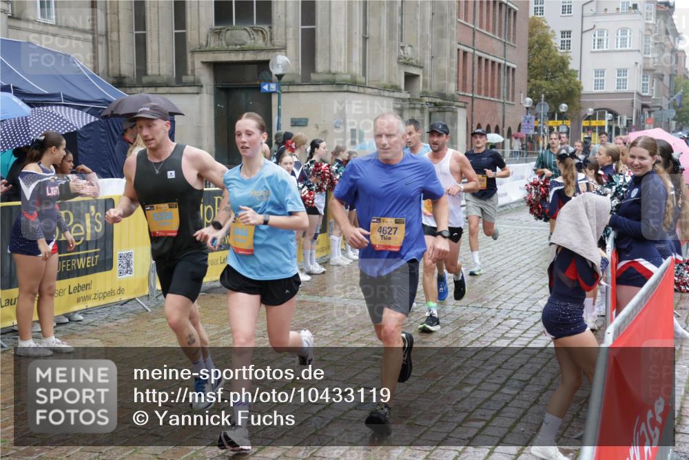 13.09.2026 - Kiel Lauf Yannick Fuchs http://msf.ph/oto/10433119 13.09.2026 11:41:46 Ziel 2430, 3629, 5774, 6895, 7247 meine-sportfotos.de