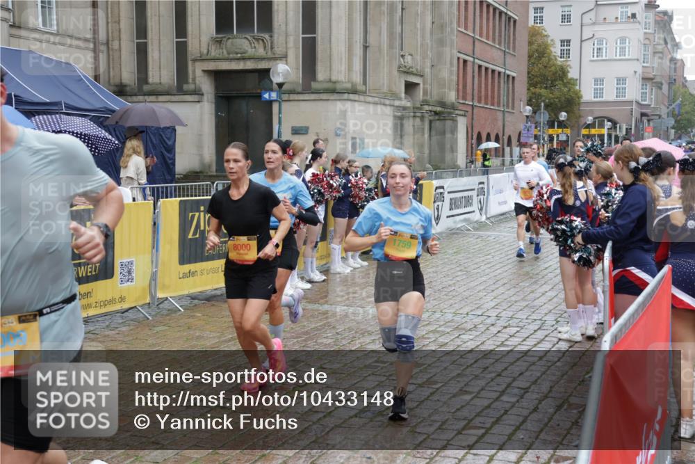 13.09.2026 - Kiel Lauf Yannick Fuchs http://msf.ph/oto/10433148 13.09.2026 11:41:53 Ziel 2430, 3629, 5774, 6895, 7247 meine-sportfotos.de