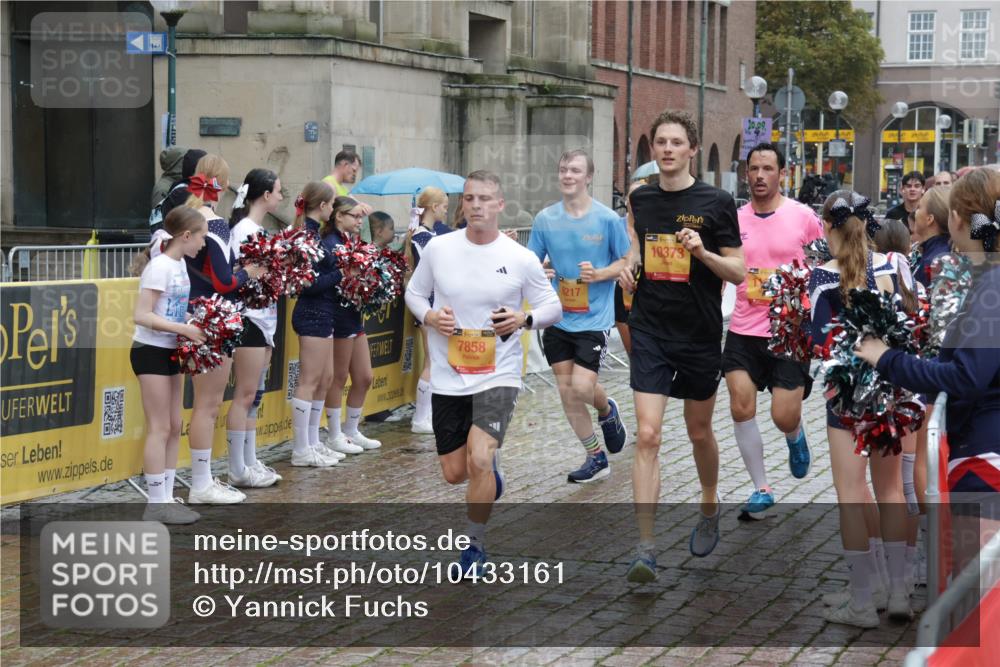 13.09.2026 - Kiel Lauf Yannick Fuchs http://msf.ph/oto/10433161 13.09.2026 11:41:55 Ziel 2430, 3629, 5774, 6895, 7247 meine-sportfotos.de