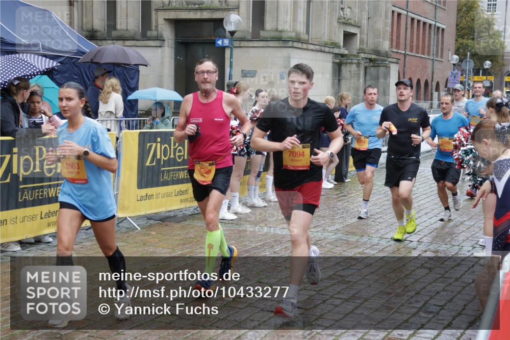 13.09.2026 - Kiel Lauf Yannick Fuchs http://msf.ph/oto/10433277 13.09.2026 11:42:27 Ziel 2430, 3629, 5774, 6895, 7247 meine-sportfotos.de