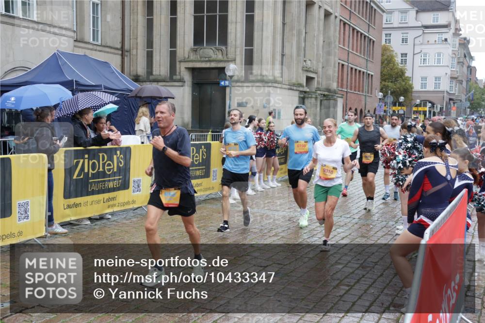 13.09.2026 - Kiel Lauf Yannick Fuchs http://msf.ph/oto/10433347 13.09.2026 11:42:36 Ziel  meine-sportfotos.de