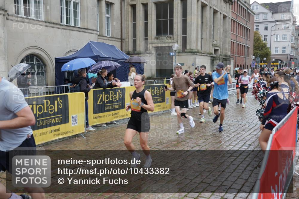 13.09.2026 - Kiel Lauf Yannick Fuchs http://msf.ph/oto/10433382 13.09.2026 11:42:41 Ziel  meine-sportfotos.de