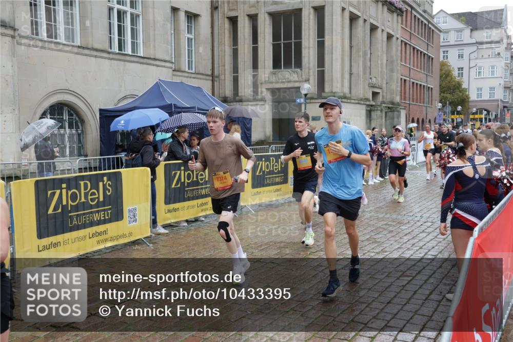 13.09.2026 - Kiel Lauf Yannick Fuchs http://msf.ph/oto/10433395 13.09.2026 11:42:42 Ziel  meine-sportfotos.de