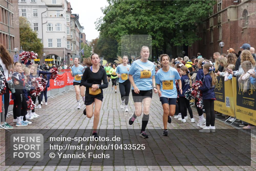 13.09.2026 - Kiel Lauf Yannick Fuchs http://msf.ph/oto/10433525 13.09.2026 09:47:23 Ziel 544, 1235, 1324, 2870, 3192, 3629, 5167, 6575, 8231, 8524, 9634, 10076, 10555, 12635, 1235, 1402, 2587, 2718, 2759, 2779, 3808, 4087, 4238, 4940, 5217, 5351, 6074, 6207, 6638, 7446, 7461, 7731, 7921, 9091, 9141, 9385, 10009, 10076, 10224, 10301, 10322, 10731, 10742, 10744, 11862, 11964, 12622, 12725, 466, 591, 3373, 4011, 4400, 4479, 4480, 4952, 5517, 6072, 6639, 6696, 7767, 8503, 8540, 8777, 8833, 9528, 9697, 9936, 10789, 2527, 3808, 4087, 4906, 6638, 7190, 7446, 10322 meine-sportfotos.de