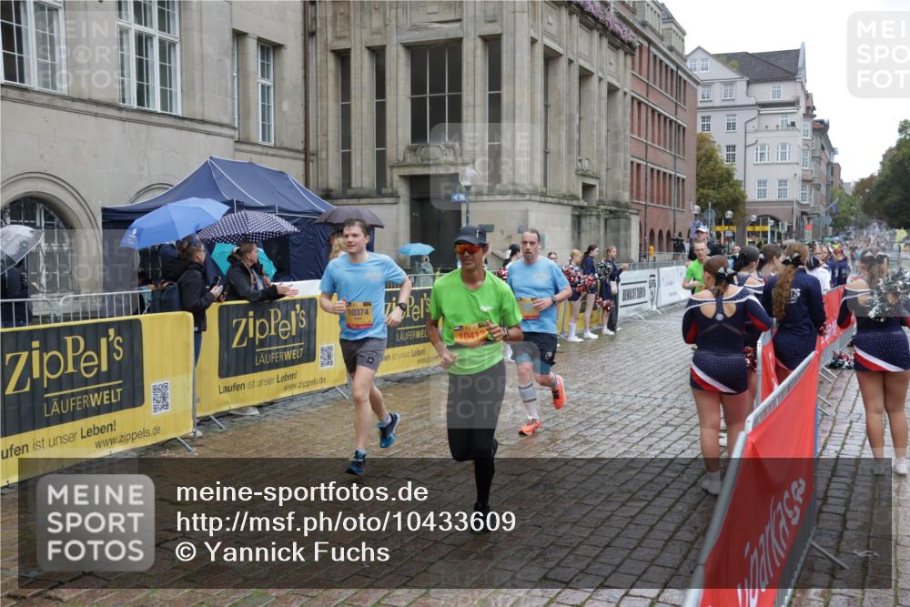 13.09.2026 - Kiel Lauf Yannick Fuchs http://msf.ph/oto/10433609 13.09.2026 11:43:00 Ziel 9569 meine-sportfotos.de