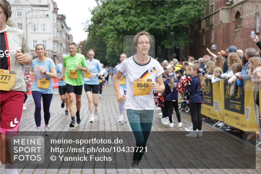13.09.2026 - Kiel Lauf Yannick Fuchs http://msf.ph/oto/10433721 13.09.2026 09:47:32 Ziel 466, 544, 591, 2870, 3192, 3373, 3629, 4011, 4480, 5517, 6072, 6639, 6696, 7767, 8503, 8540, 8777, 8833, 9634, 9936, 10789, 1235, 1324, 2587, 2759, 4238, 4940, 5167, 5217, 5351, 6074, 6575, 7461, 7731, 8231, 8524, 9091, 10009, 10076, 10224, 10301, 10555, 10742, 10744, 11862, 11964, 12622, 12635, 390, 1743, 3735, 4103, 4365, 4400, 4460, 4479, 4952, 5215, 6078, 8096, 9528, 9697, 10823, 11396, 11654, 12099, 1402, 2718, 2759, 2779, 10322 meine-sportfotos.de