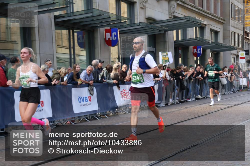 13.09.2026 - 21. swb-Marathon Bremen Strokosch-Dieckow http://msf.ph/oto/10433886 13.09.2026 13:12:57 Ziel 280, 313, 621, 868, 987, 1207, 2130, 2360, 2498, 2962, 3566, 3625, 4582, 5345, 5769, 6038, 6349, 6394, 6407, 7874, 8197, 8291, 8419, 8464, 8568, 8963, 9092, 1513, 2350, 2362, 2442, 2559, 2801, 2858, 3988, 4605, 4879, 5379, 5965, 6349, 8029, 8798, 9217, 9775, 13106, 13140 meine-sportfotos.de