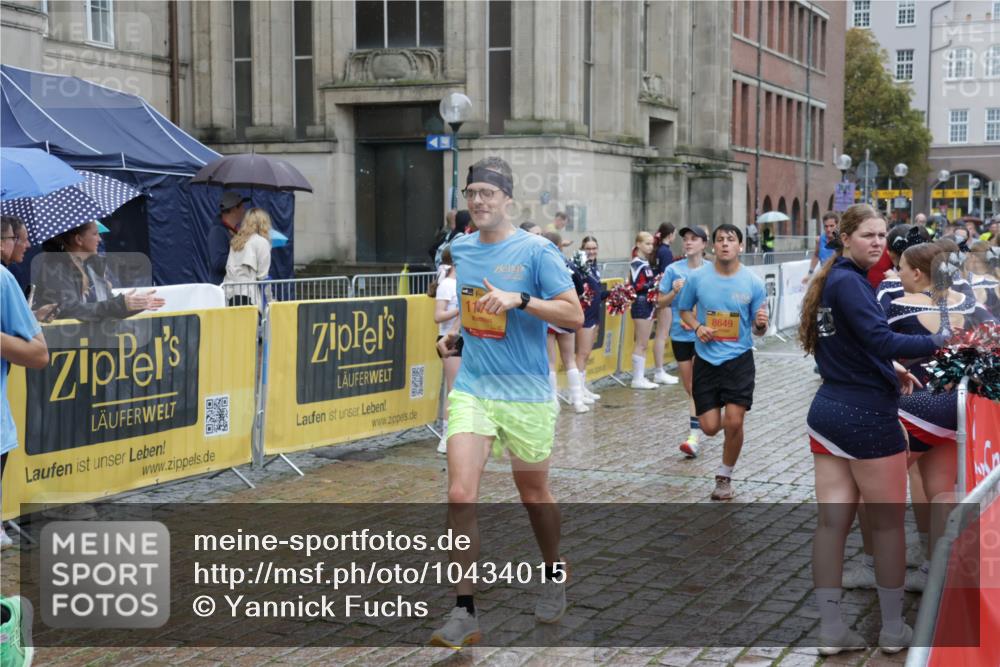 13.09.2026 - Kiel Lauf Yannick Fuchs http://msf.ph/oto/10434015 13.09.2026 11:43:49 Ziel 9569 meine-sportfotos.de
