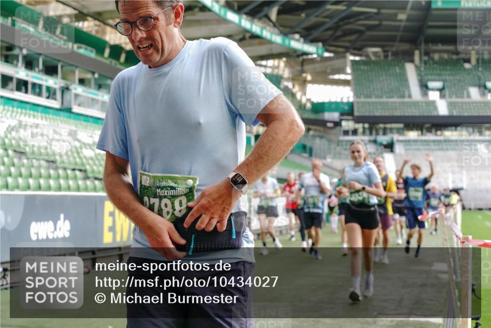 13.09.2026 - 21. swb-Marathon Bremen Michael Burmester http://msf.ph/oto/10434027 13.09.2026 13:32:52 Laufen im Stadion 155, 344, 350, 386, 487, 490, 594, 617, 690, 765, 786, 787, 965, 1001, 1051, 1133, 1142, 1292, 1310, 1326, 1377, 1427, 1591, 1592, 1760, 1801, 1869, 1892, 1897, 1904, 1923, 2077, 2132, 2226, 2230, 2231, 2253, 2270, 2274, 2320, 2344, 2374, 2399, 2400, 2456, 2514, 2523, 2539, 2556, 2616, 2630, 2649, 2718, 2726, 2769, 2848, 2945, 2982, 3014, 3140, 3223, 3350, 3379, 3572, 3601, 3614, 3644, 3736, 3746, 3797, 3901, 3944, 3952, 3960, 4309, 4460 meine-sportfotos.de