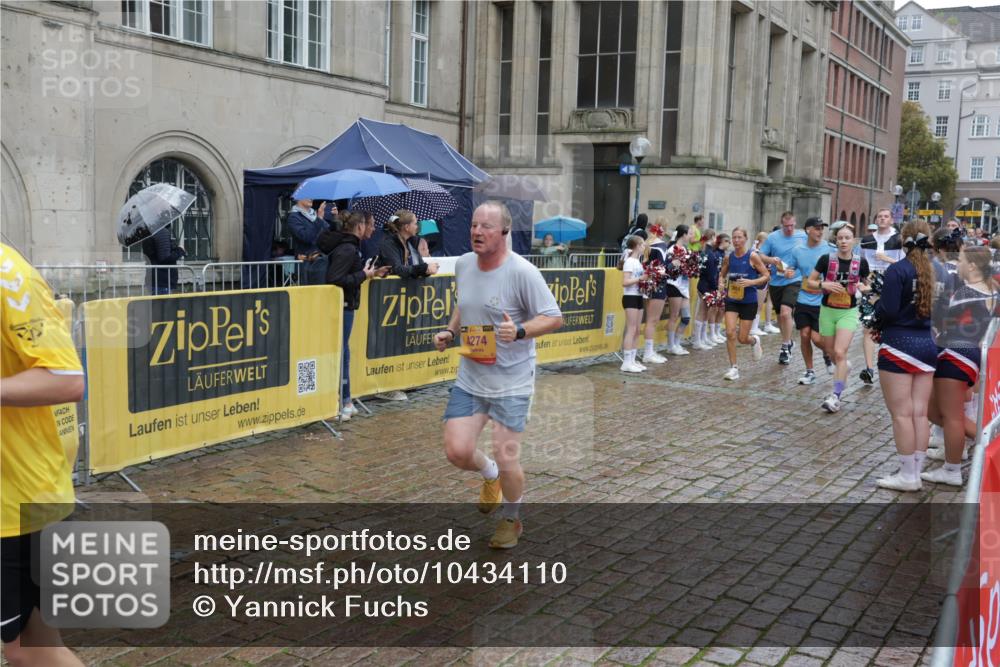 13.09.2026 - Kiel Lauf Yannick Fuchs http://msf.ph/oto/10434110 13.09.2026 11:44:01 Ziel  meine-sportfotos.de