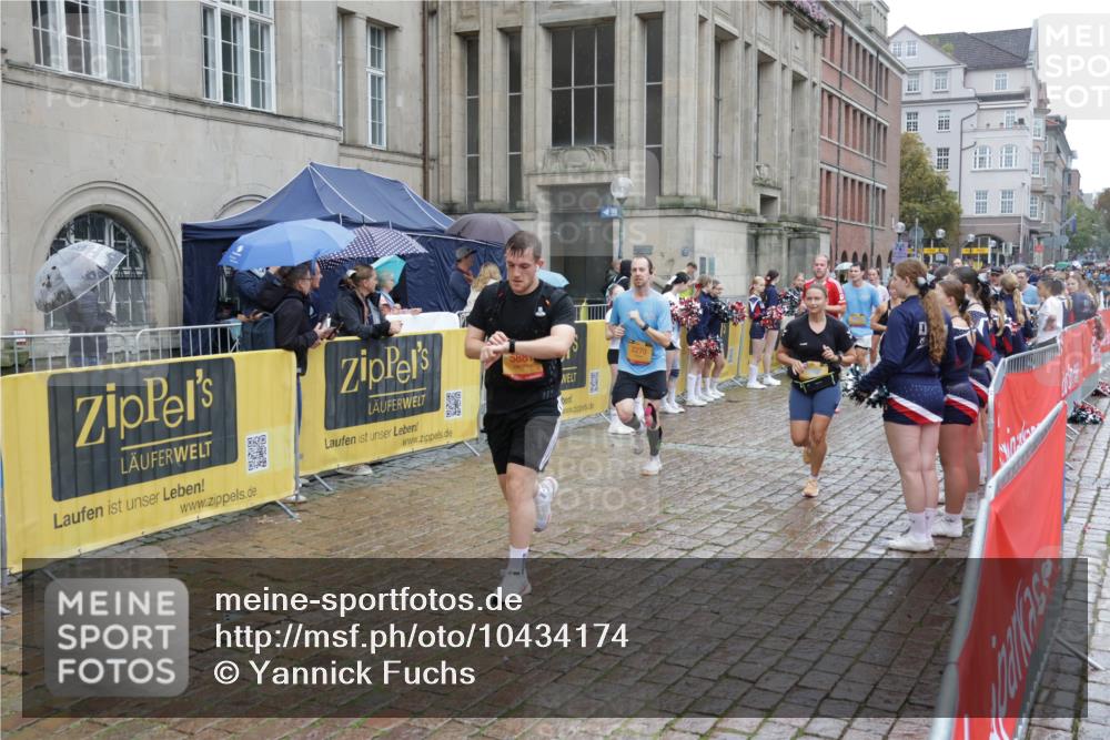 13.09.2026 - Kiel Lauf Yannick Fuchs http://msf.ph/oto/10434174 13.09.2026 11:44:07 Ziel  meine-sportfotos.de