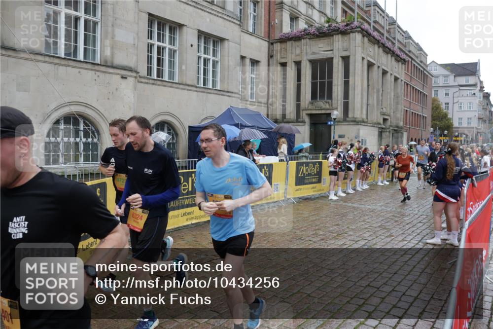 13.09.2026 - Kiel Lauf Yannick Fuchs http://msf.ph/oto/10434256 13.09.2026 11:44:12 Ziel  meine-sportfotos.de
