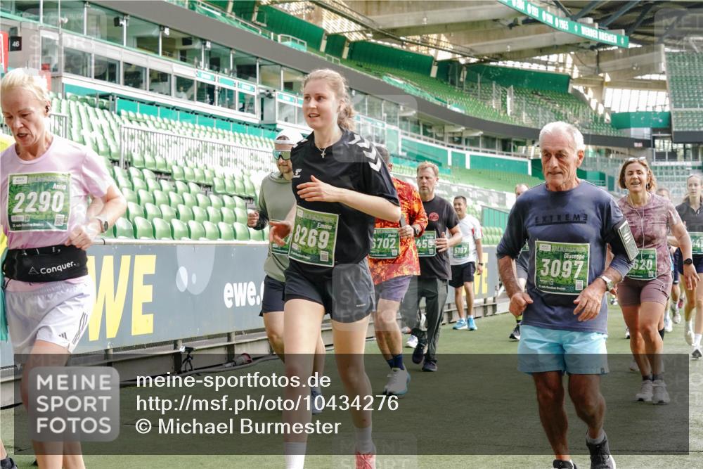 13.09.2026 - 21. swb-Marathon Bremen Michael Burmester http://msf.ph/oto/10434276 13.09.2026 13:33:07 Laufen im Stadion 155, 344, 350, 386, 428, 490, 594, 617, 690, 765, 786, 787, 1001, 1051, 1098, 1133, 1292, 1326, 1377, 1427, 1557, 1591, 1592, 1661, 1760, 1801, 1869, 1897, 1923, 1996, 2077, 2132, 2226, 2230, 2231, 2253, 2270, 2274, 2320, 2344, 2374, 2399, 2400, 2456, 2479, 2514, 2515, 2523, 2539, 2543, 2556, 2616, 2630, 2649, 2718, 2757, 2769, 2787, 2848, 2945, 2982, 3014, 3350, 3379, 3443, 3503, 3572, 3577, 3601, 3614, 3644, 3746, 3797, 3875, 3901, 3911, 3952, 3960, 4001 meine-sportfotos.de